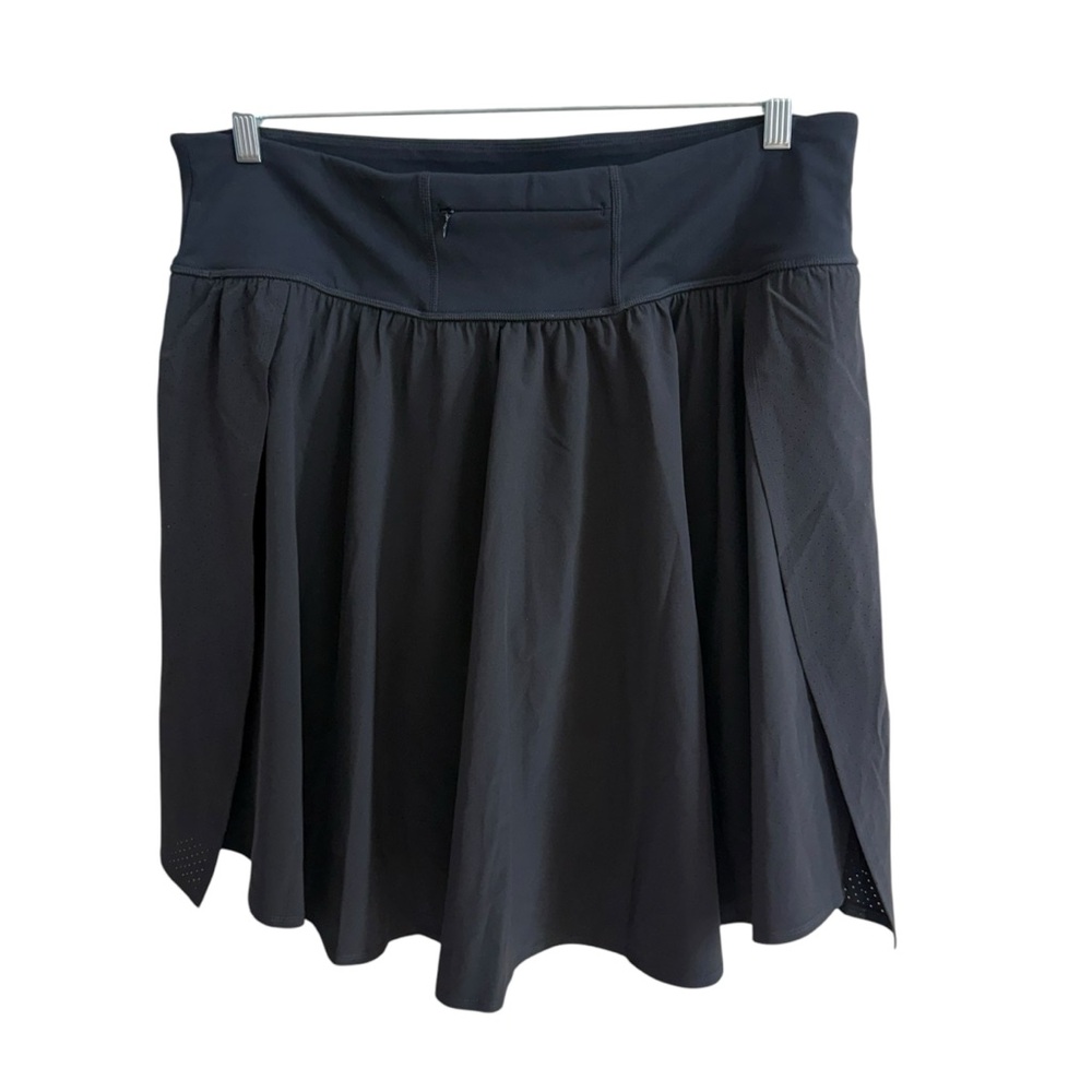 Spanx Get Moving Skort 2x Euc - image 5